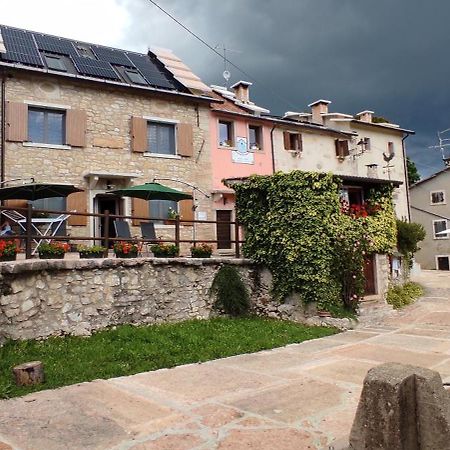 Bed and Breakfast Malga Laben Velo Veronese Exterior foto